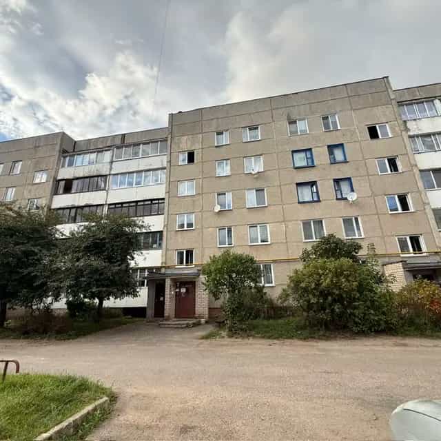 Беларусь, Витебская область, Орша, улица Воз-ан-Влен, 11