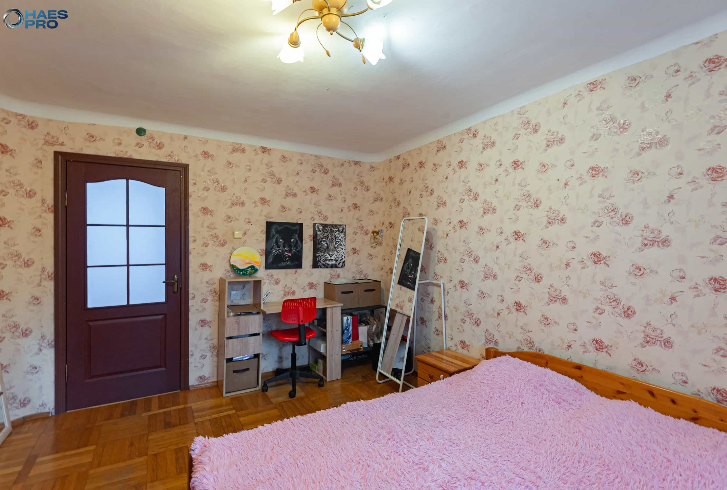 Беларусь, Минский район, агрогородок Михановичи, Советская улица, 1, фото 6
