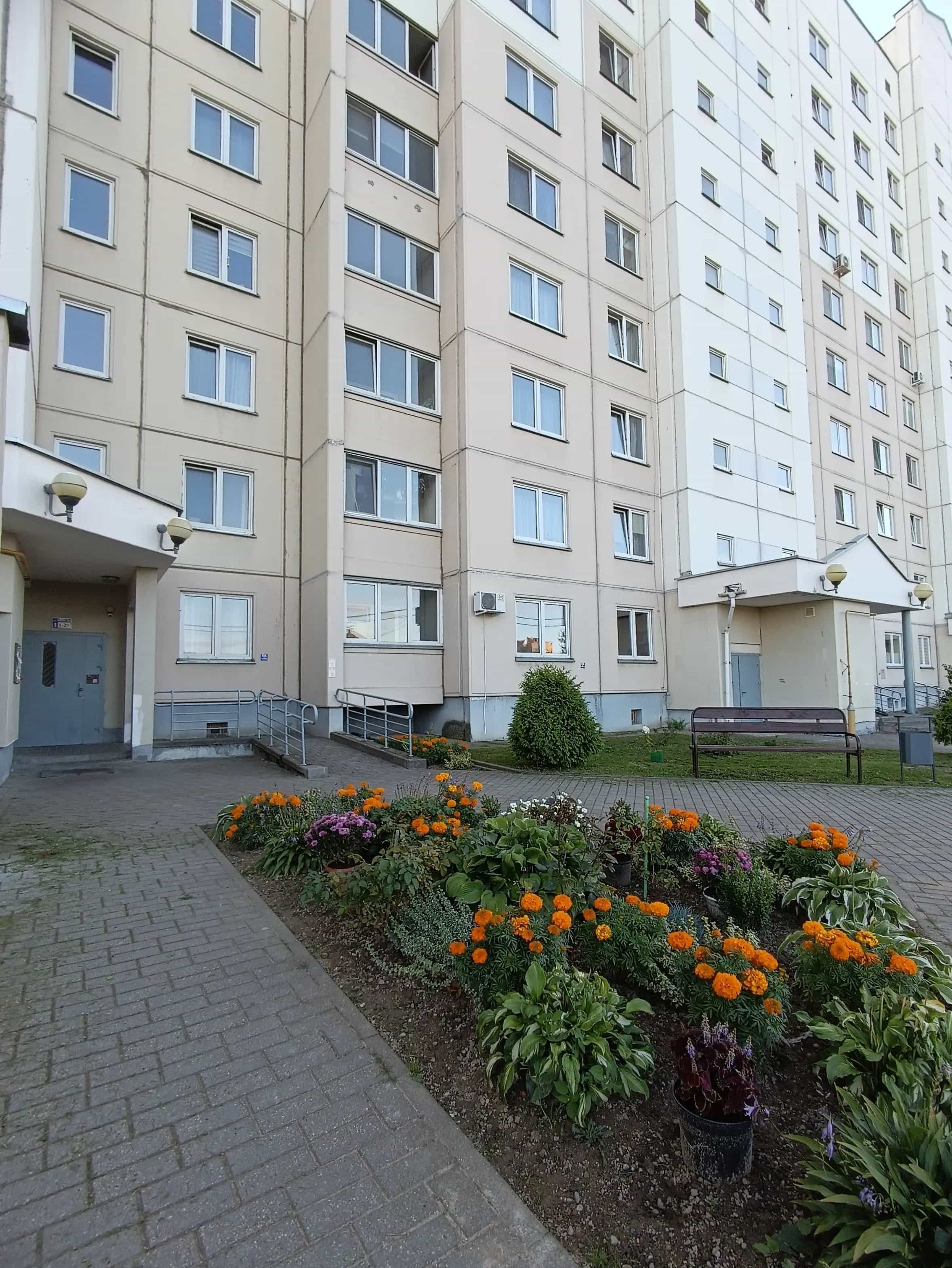 Беларусь, Минский район, агрогородок Ждановичи, Зелёная улица, 1В