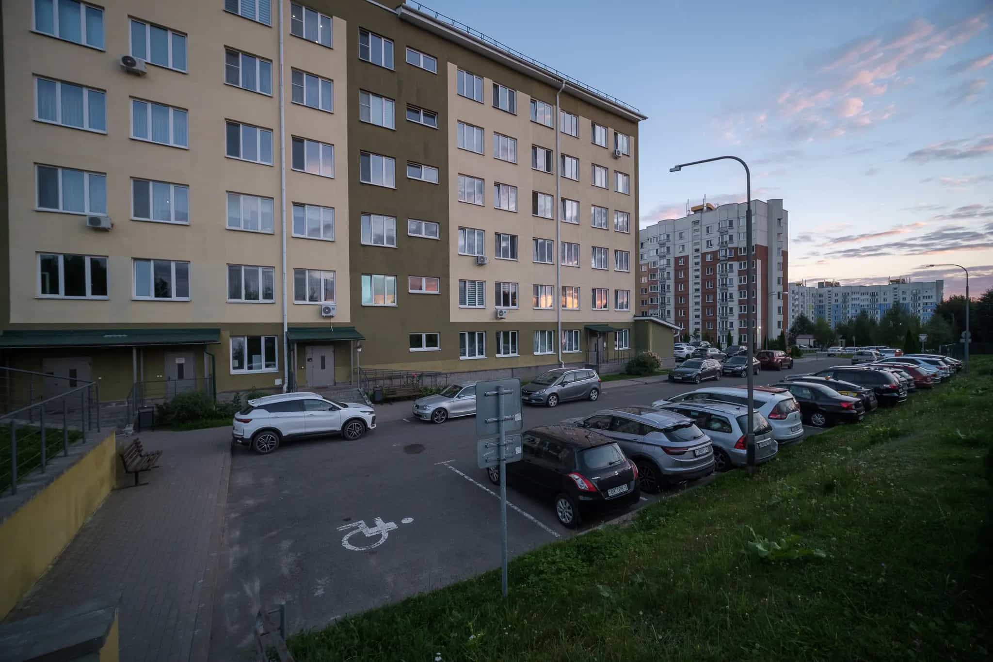Беларусь, Минский район, Сеницкий сельсовет, агрогородок Прилуки, улица Мира, 31, фото 31