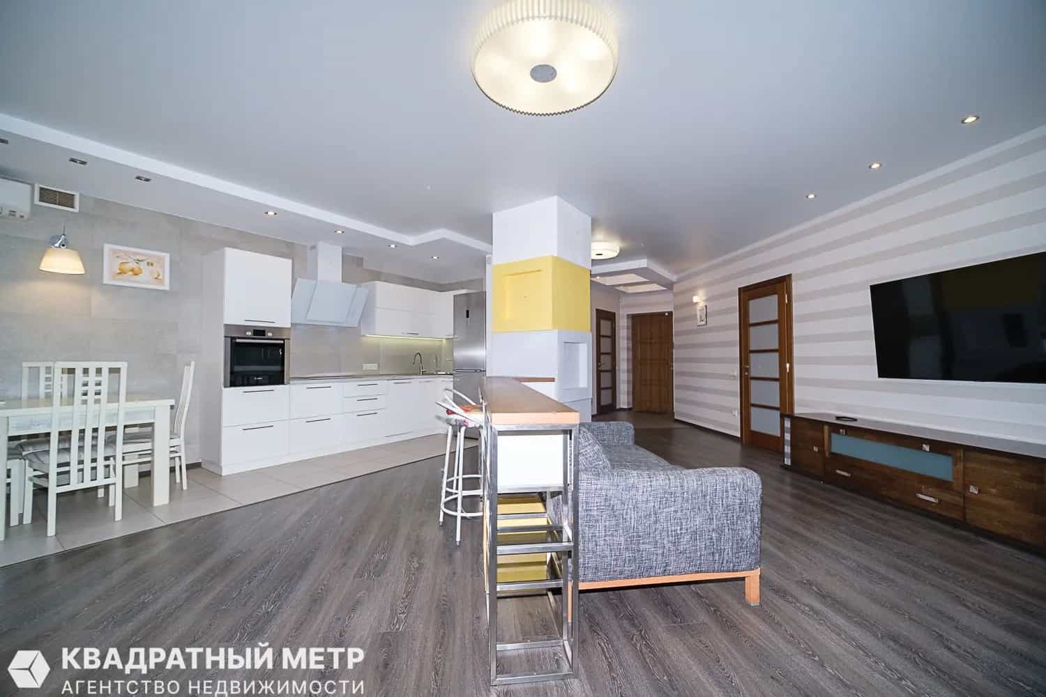 Беларусь, Минск, улица Якуба Коласа, 34Б, фото 3