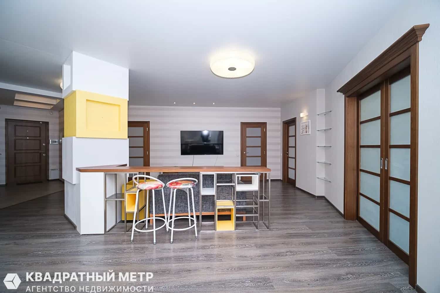 Беларусь, Минск, улица Якуба Коласа, 34Б, фото 4
