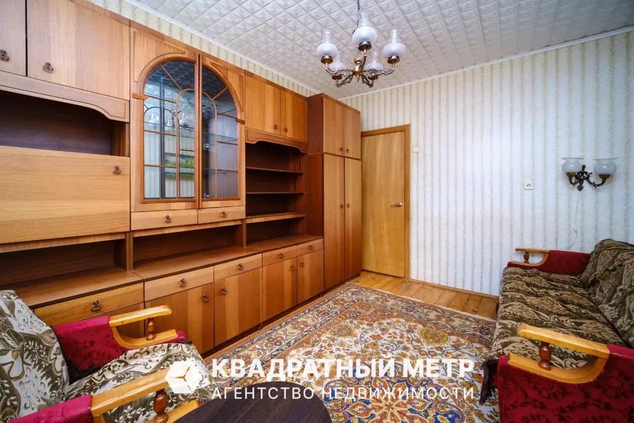 Беларусь, Минск, улица Грибоедова, 28