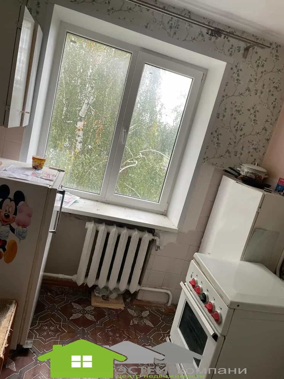 Беларусь, Гродненская область, Слоним, Красноармейская улица, 42, фото 6