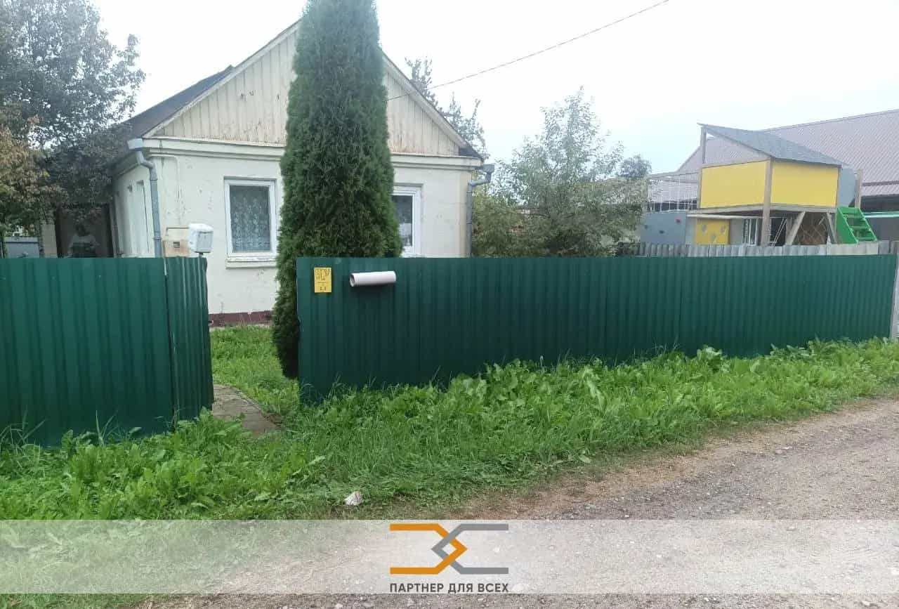 Беларусь, Минская область, Слуцк, Надречная улица, 18