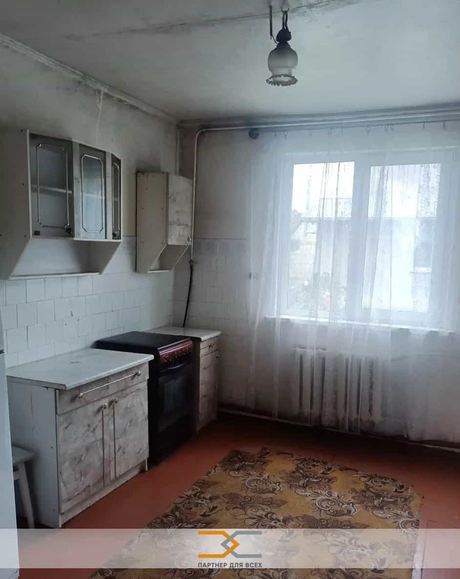 Беларусь, Минская область, Слуцк, Надречная улица, 18, фото 6