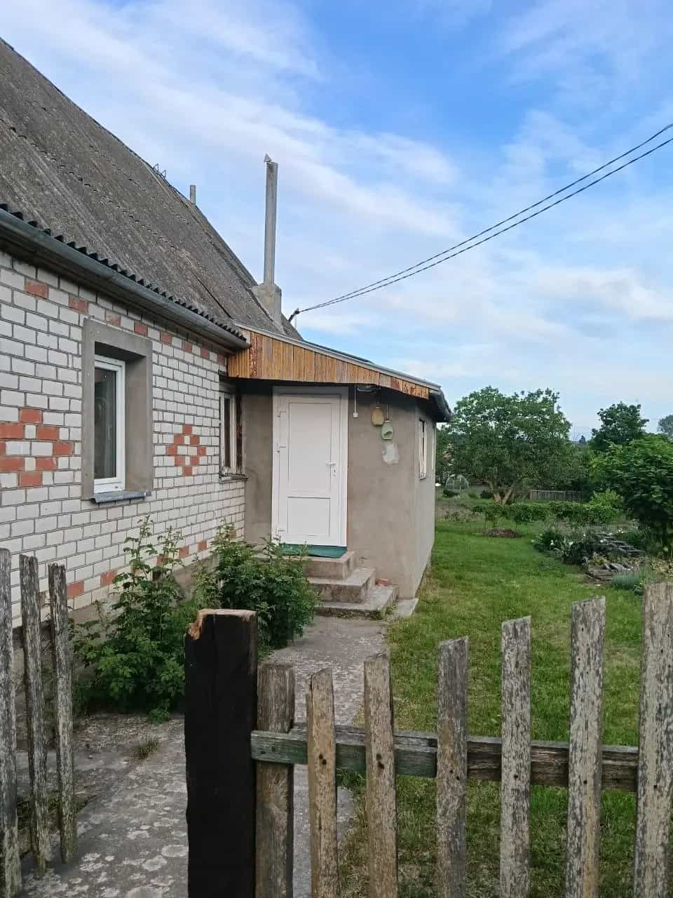 Беларусь, Гродненская область, Кореличский район, городской посёлок Мир, улица Кирова, 53, фото 5