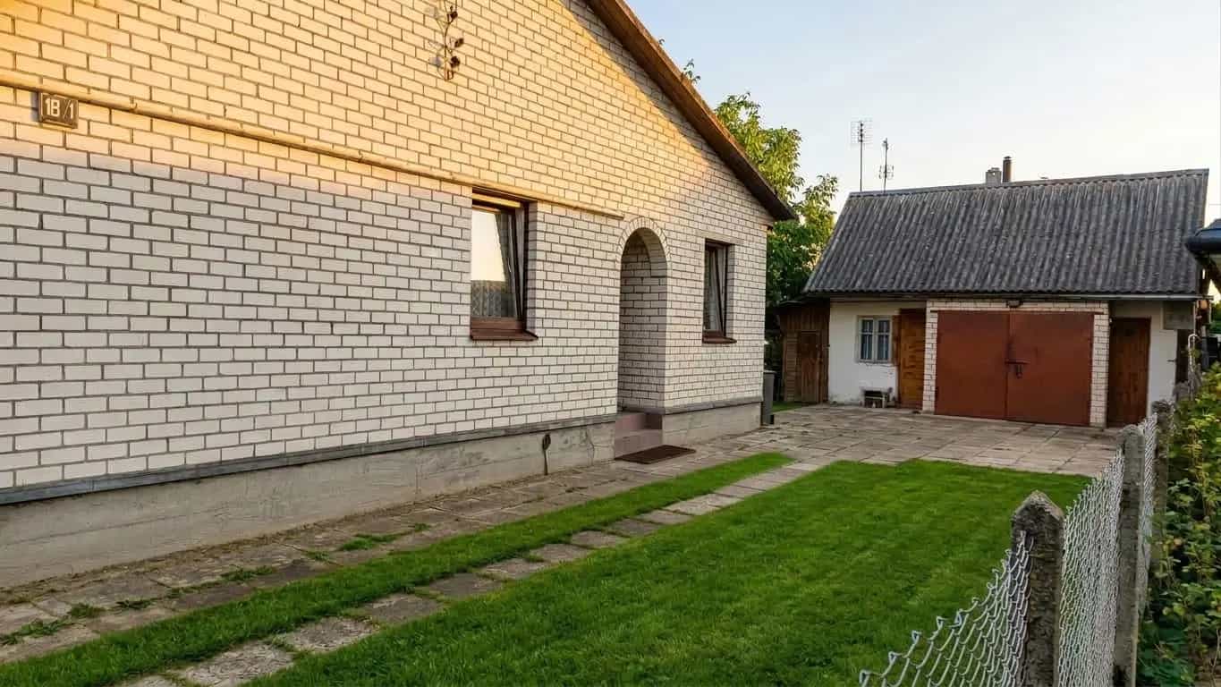 Беларусь, Брест, Целинная улица, 18/1, фото 2