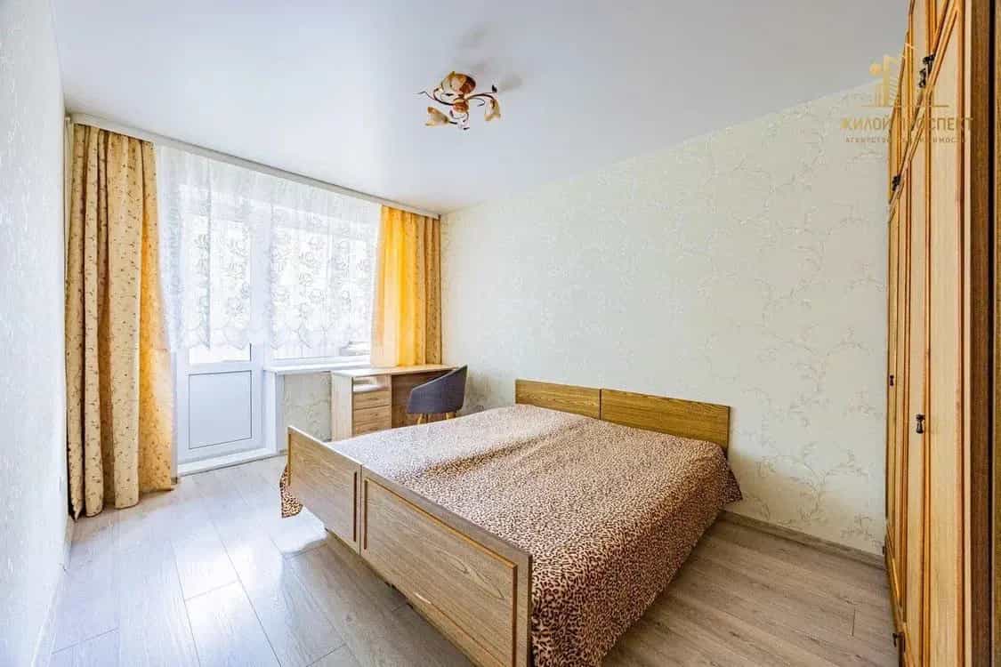 Беларусь, Минск, улица Притыцкого, 44