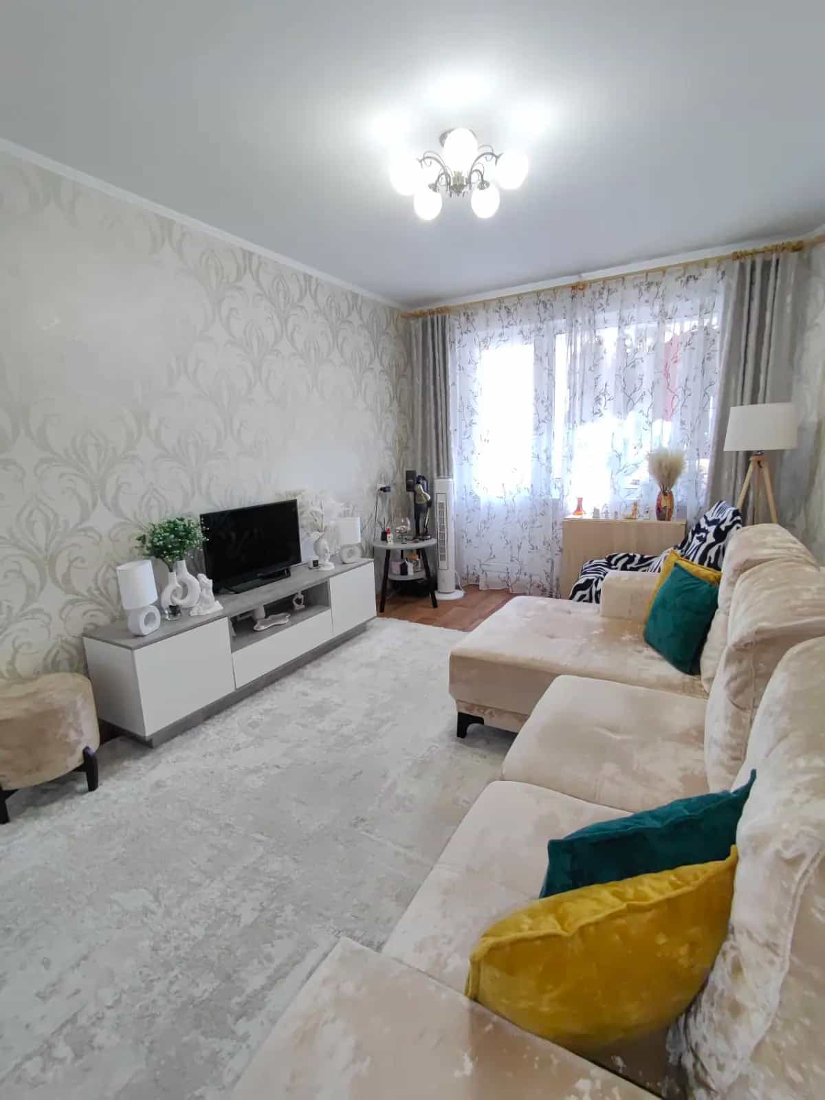 Беларусь, Минск, улица Серова, 17