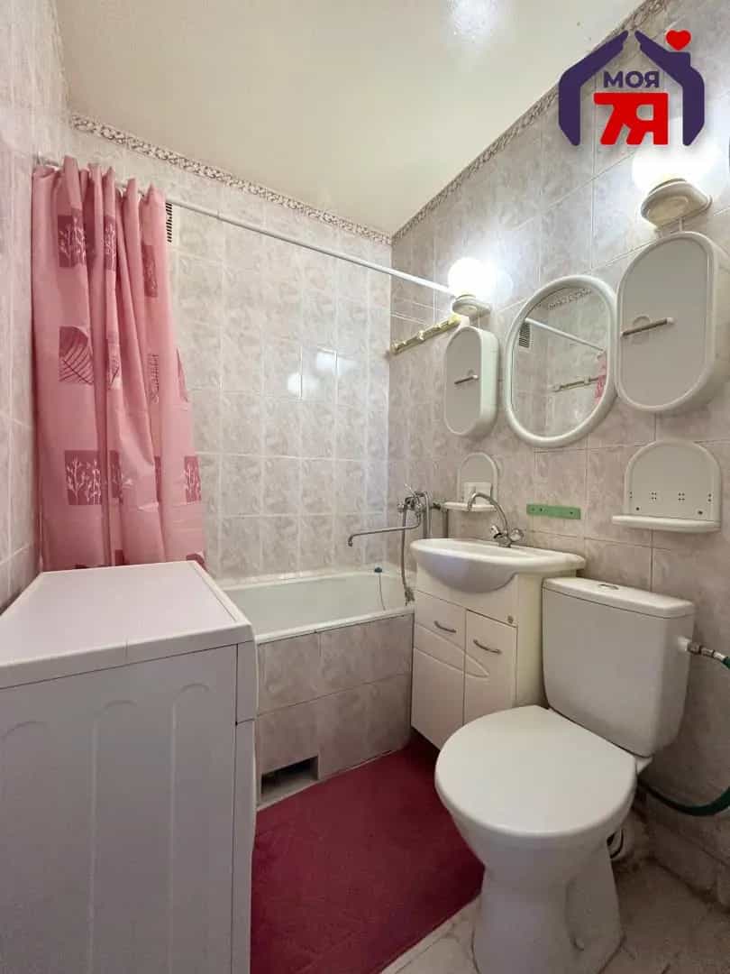Беларусь, Минская область, Солигорск, улица Ленинского Комсомола, 23, фото 11