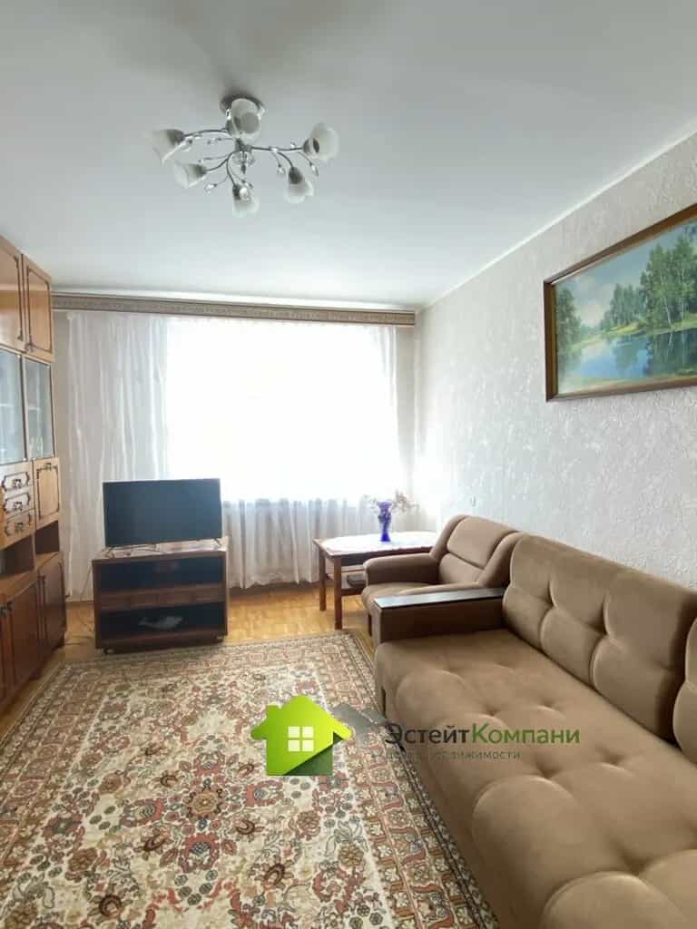 Беларусь, Гродненская область, Слоним, улица Пушкина, 77А, фото 2