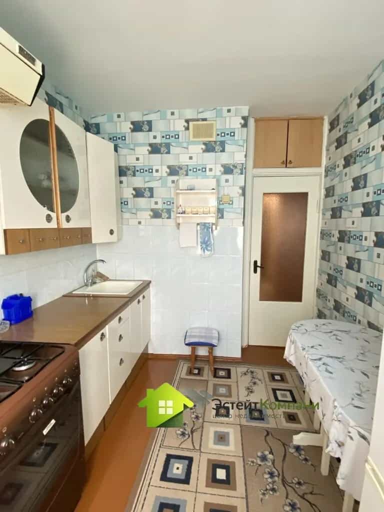 Беларусь, Гродненская область, Слоним, улица Пушкина, 77А, фото 9