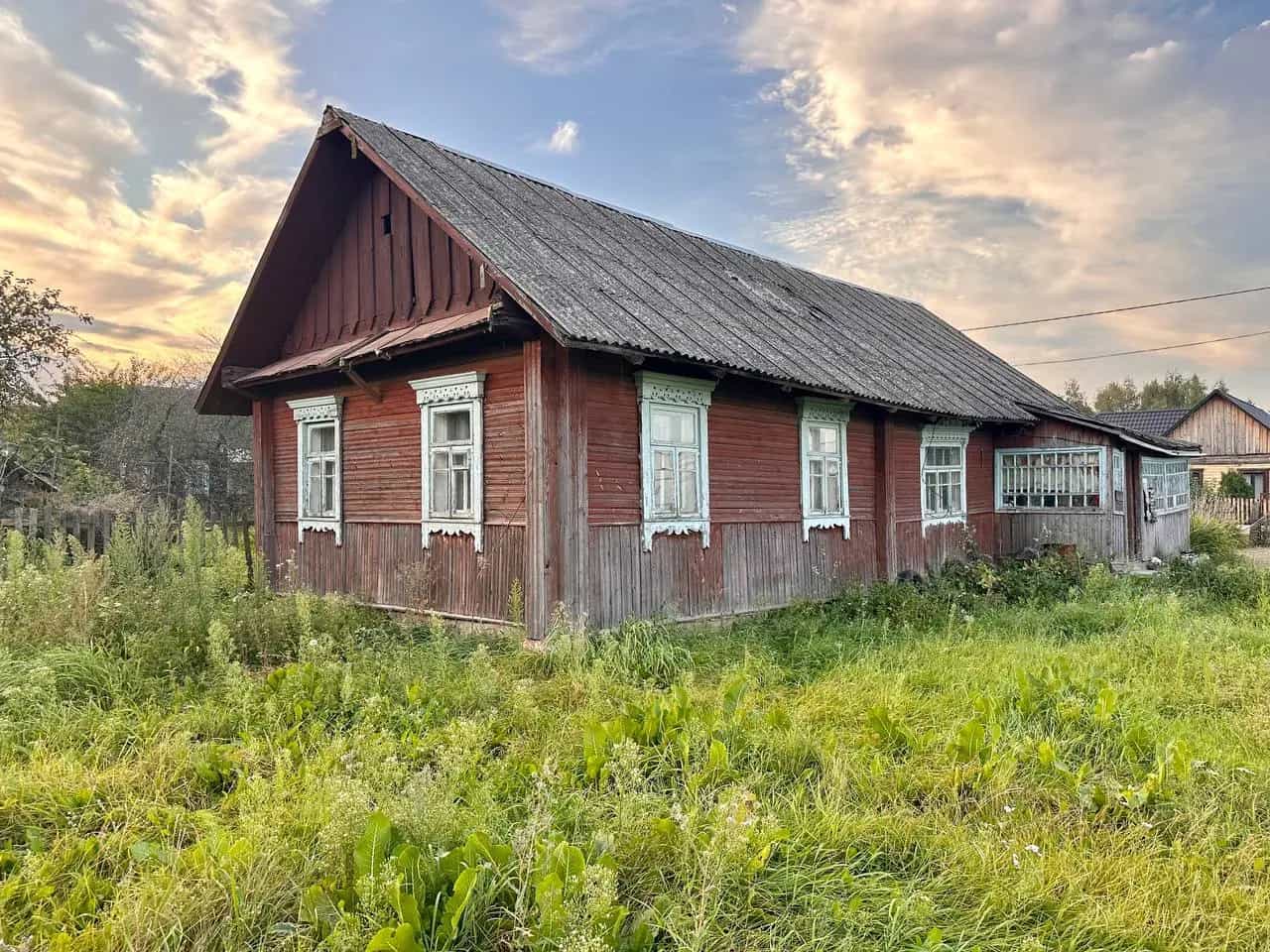 Беларусь, Минская область, Слуцкий район, Беличский сельсовет, деревня Квасыничи, Центральная улица, 9