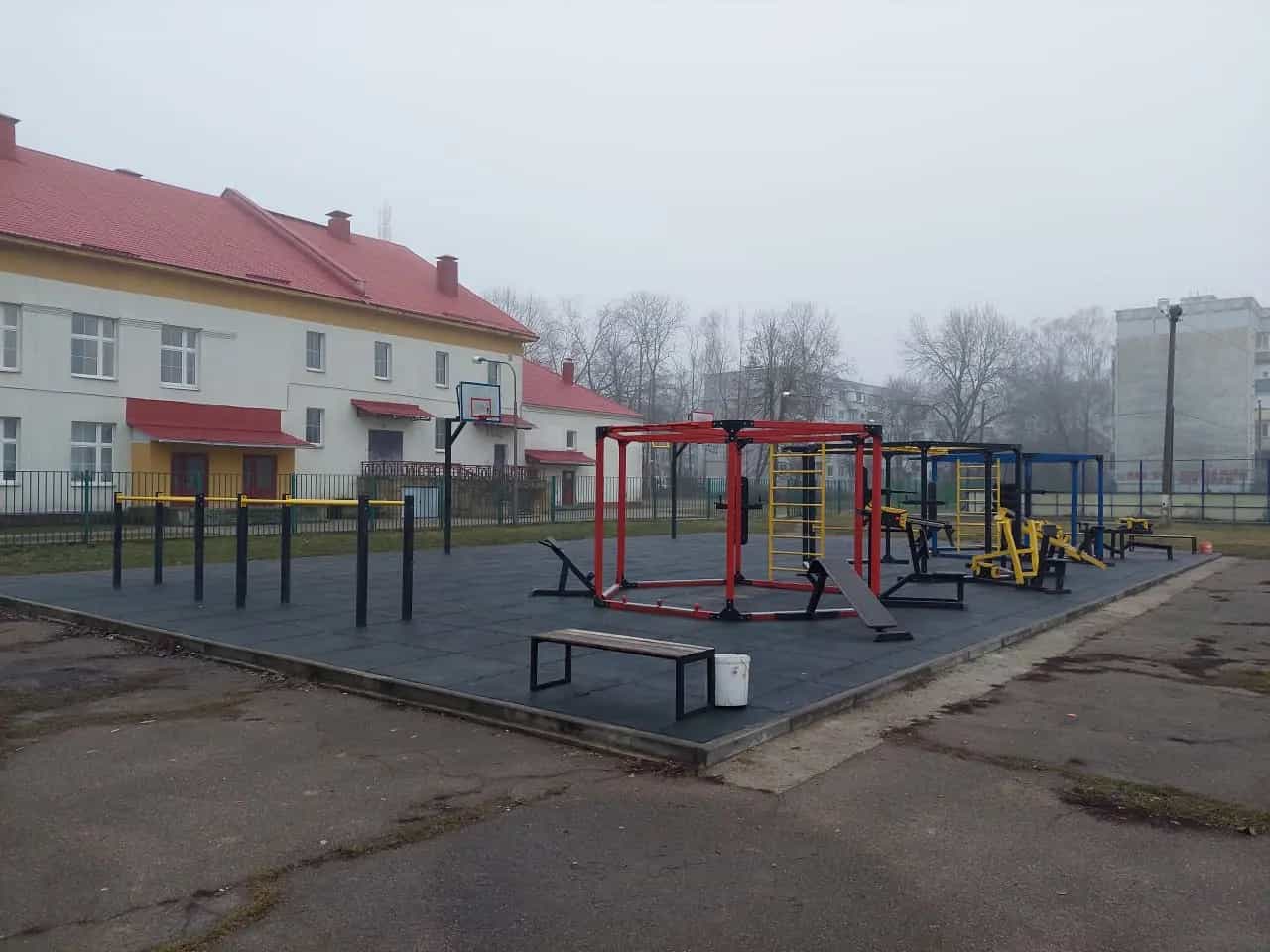 Беларусь, Минский район, городской посёлок Мачулищи, Молодёжная улица, 12, фото 13