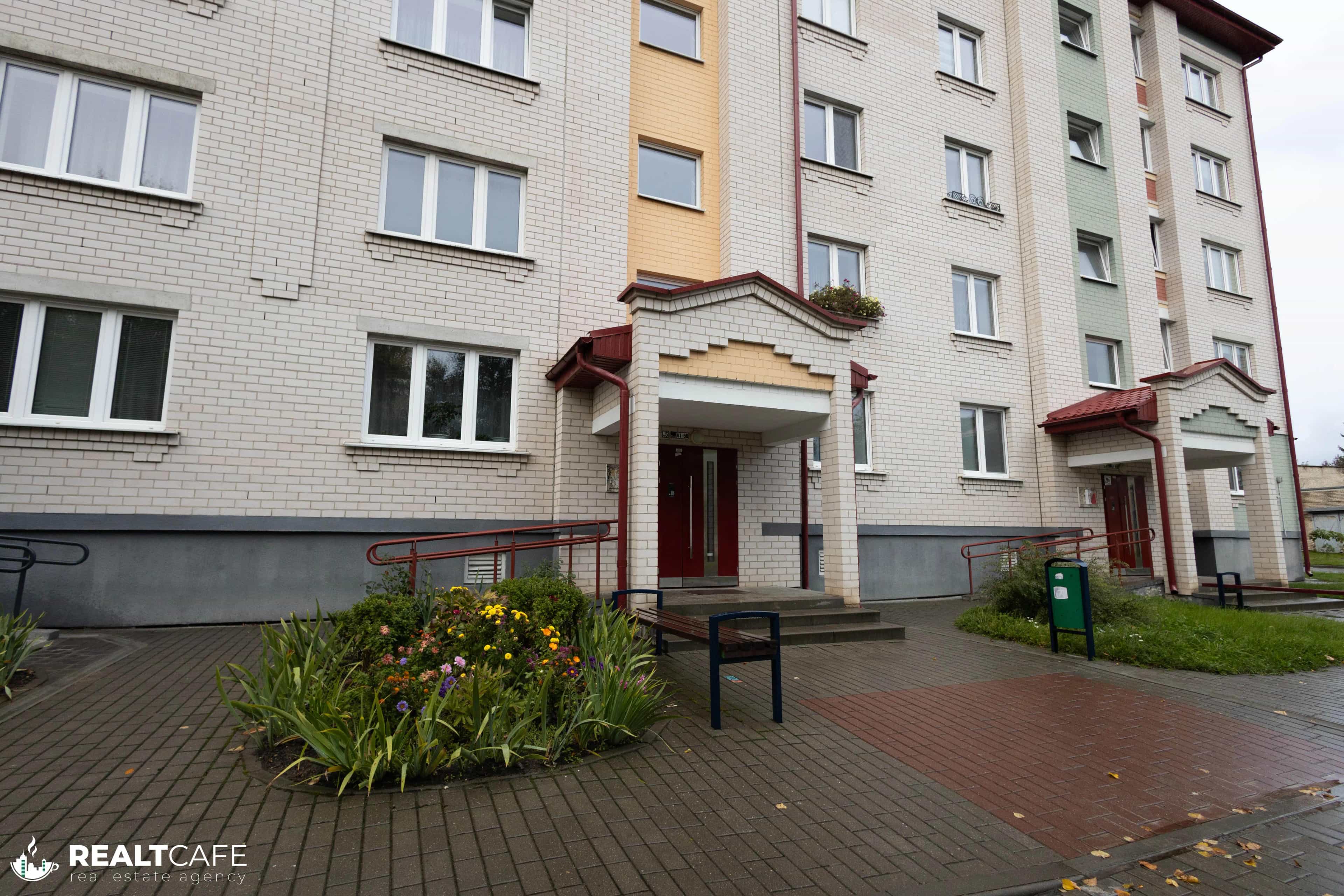 Беларусь, Гродненская область, Лида, проспект Победы, 25, фото 21