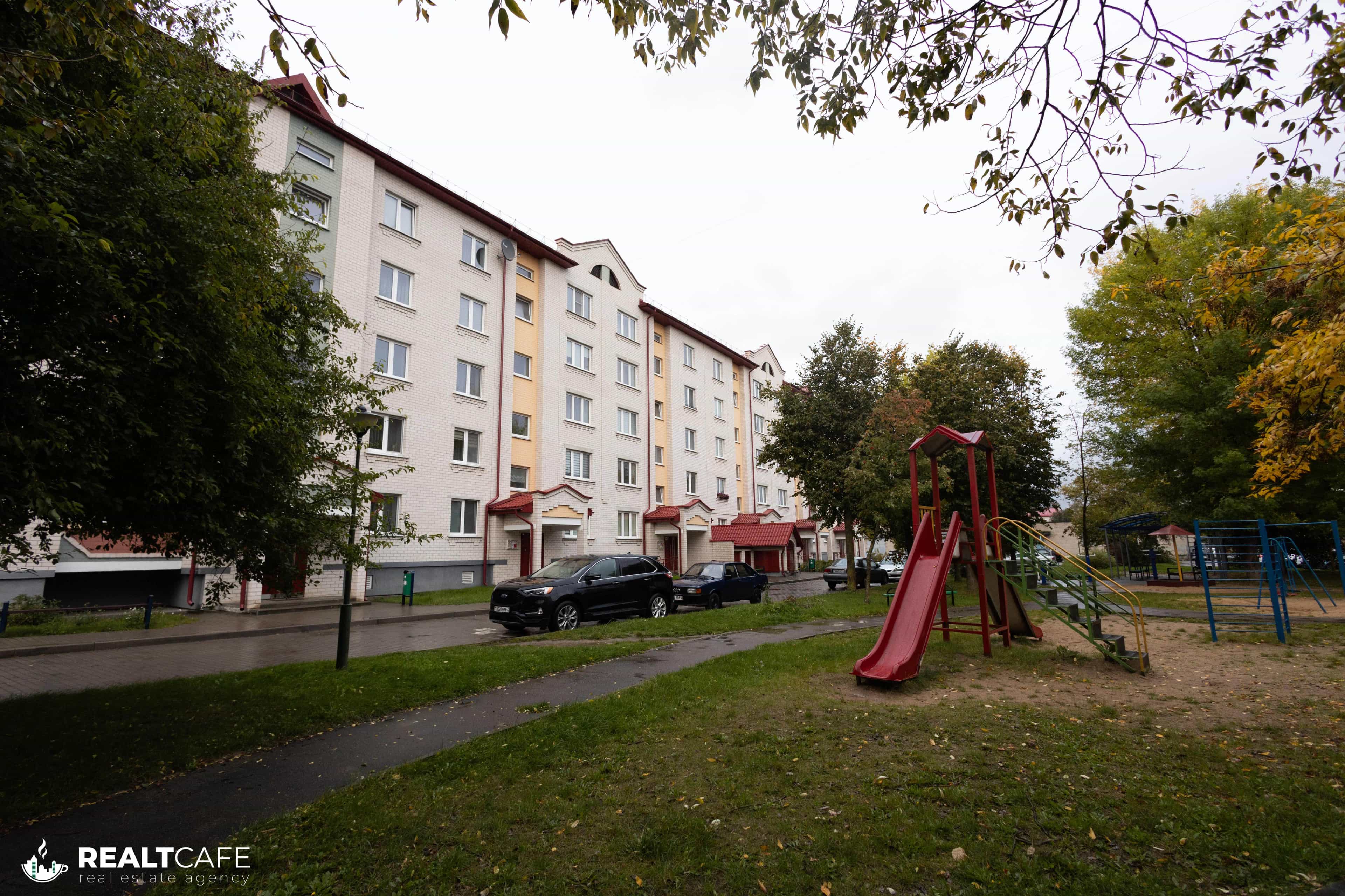 Беларусь, Гродненская область, Лида, проспект Победы, 25, фото 24