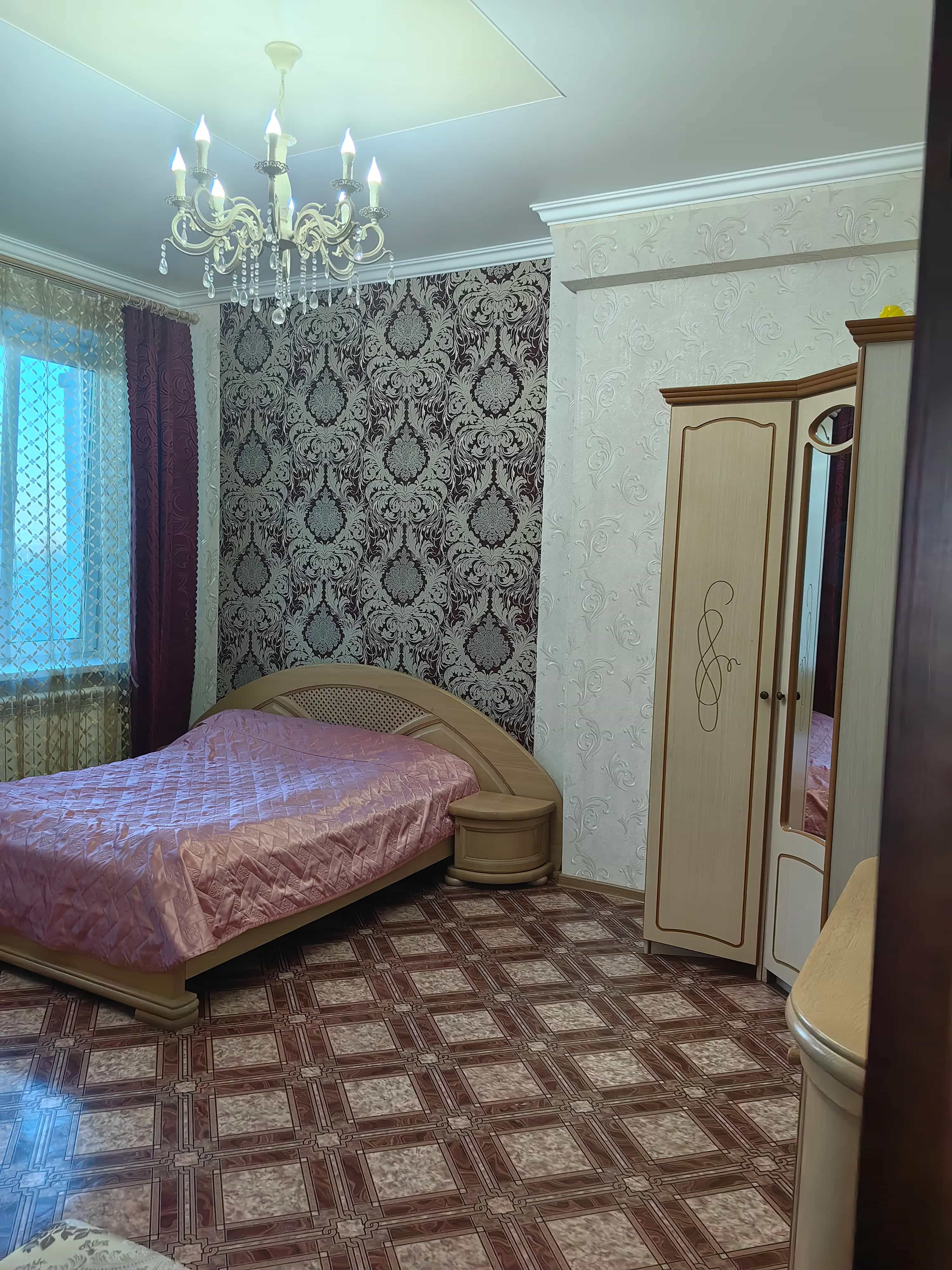 Беларусь, Минская область, Слуцк, Социалистическая улица, 110, фото 7
