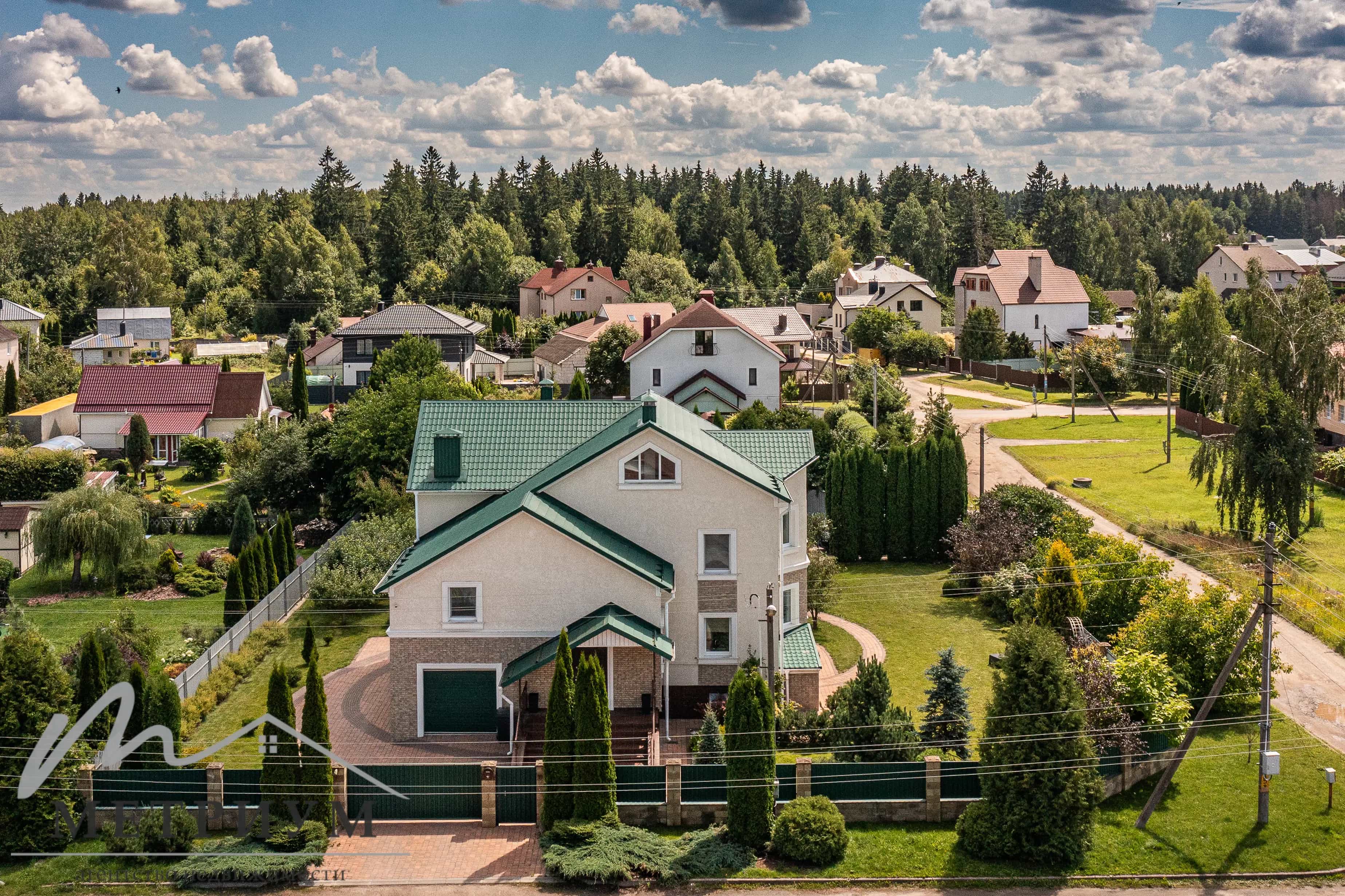 Беларусь, Минская область, Дзержинский район, Фаниполь, улица Франциска Скорины, 10, фото 2