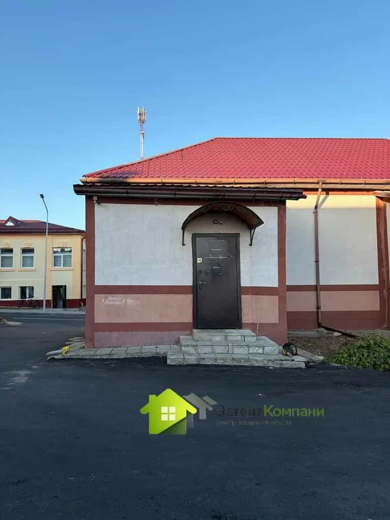 Беларусь, Гродненская область, городской посёлок Кореличи, Советская улица, 4