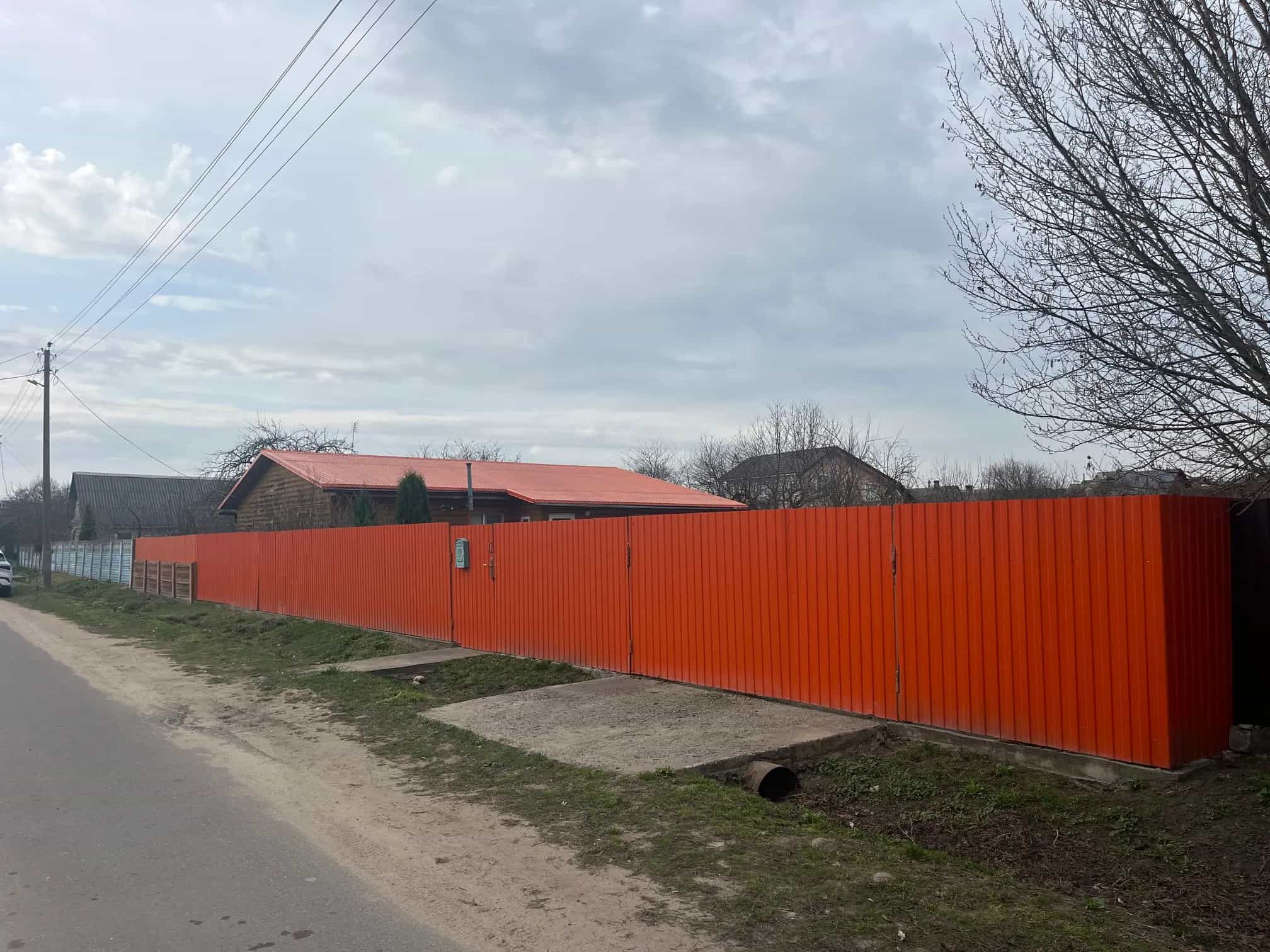 Беларусь, Минская область, Червенский район, Смиловичский сельсовет, городской посёлок Смиловичи, Республиканская улица, 6, фото 4