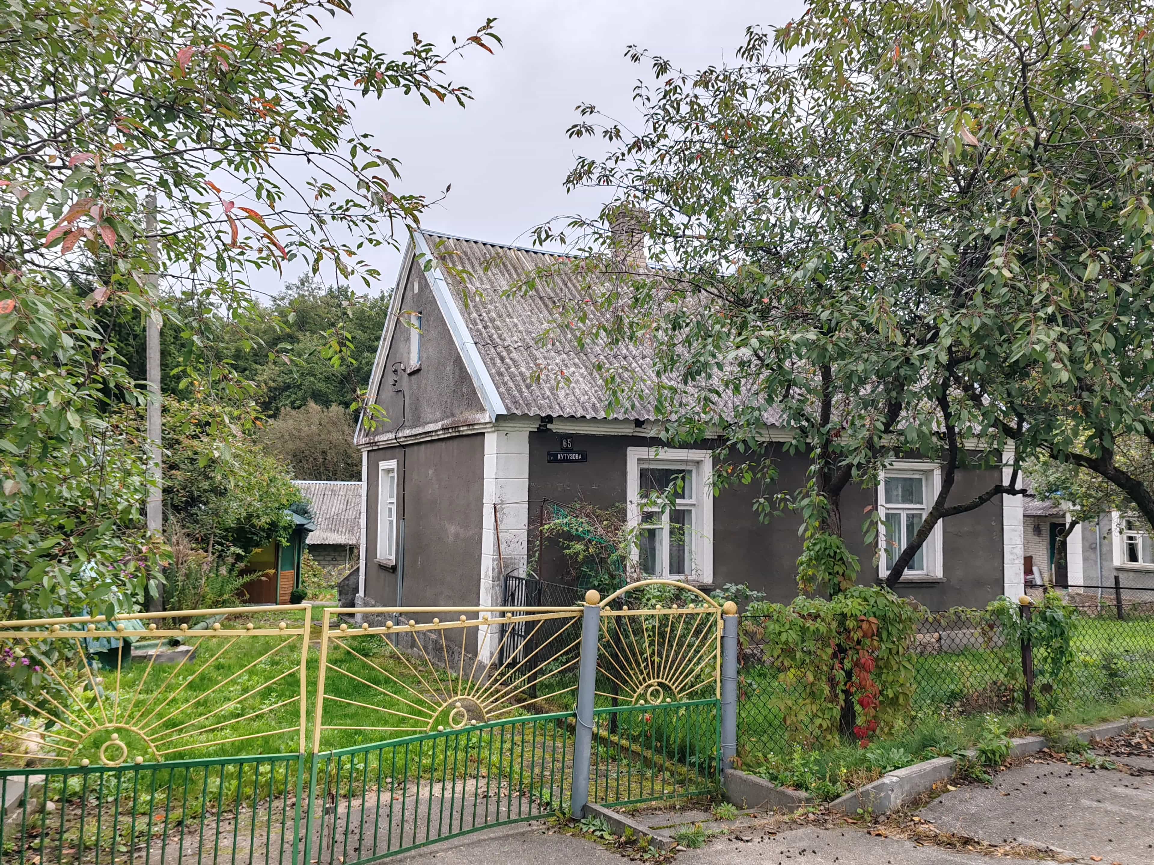 Беларусь, Гродненская область, Волковыск, улица Кутузова, 65