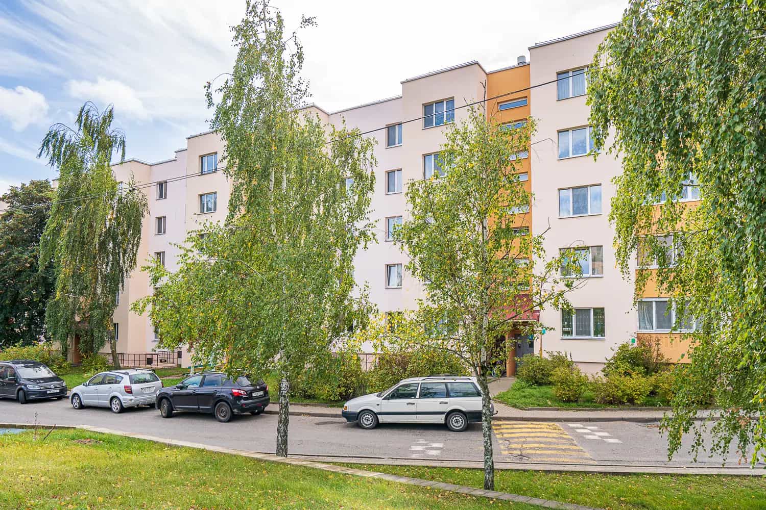 Беларусь, Минск, улица Барамзиной, 8