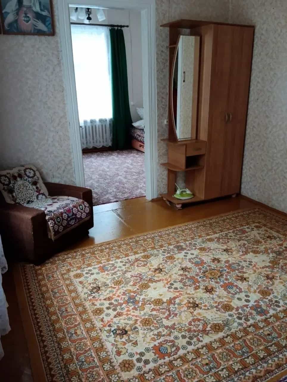 Беларусь, Гродненская область, Лида, улица Суворова, 12
