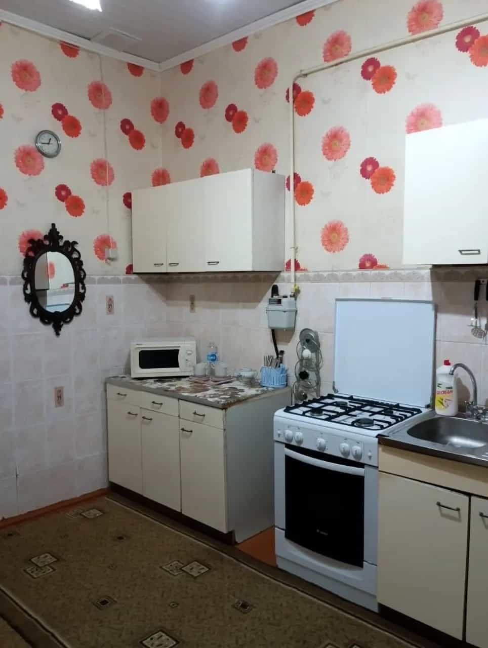 Беларусь, Гродненская область, Лида, улица Суворова, 12, фото 2