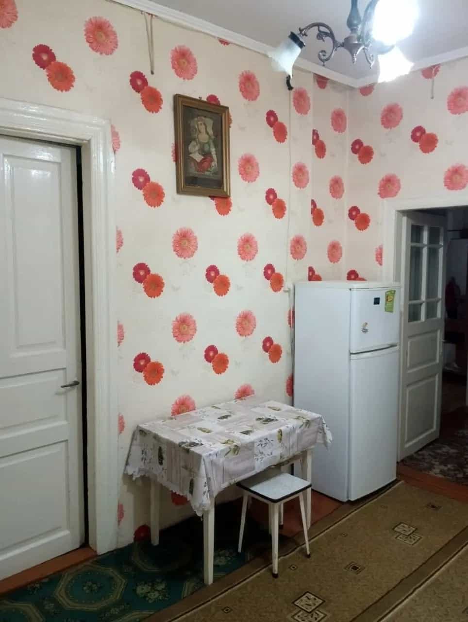 Беларусь, Гродненская область, Лида, улица Суворова, 12, фото 3
