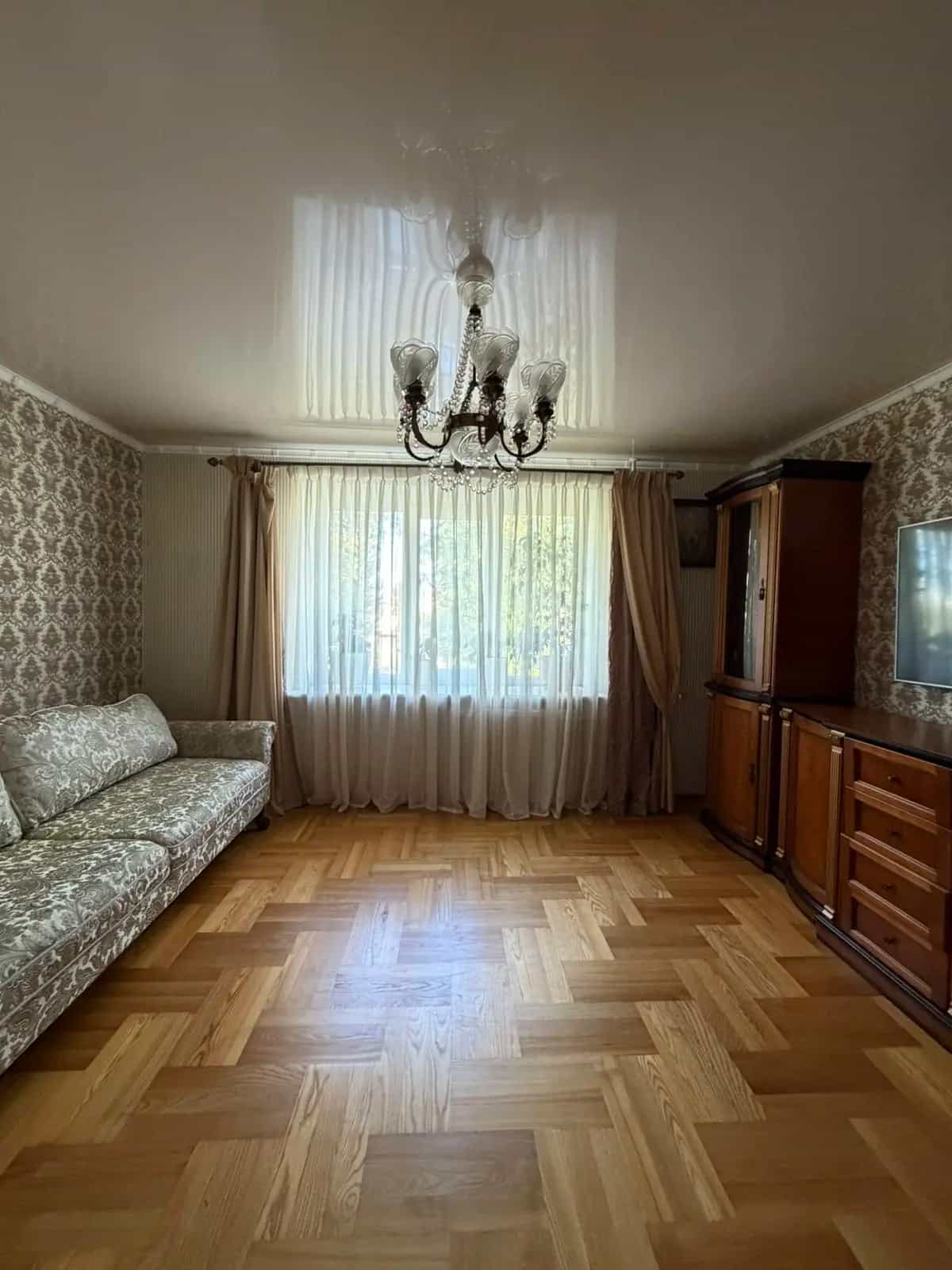 Беларусь, Брестская область, Пинск, улица Иркутско-Пинской Дивизии, 1
