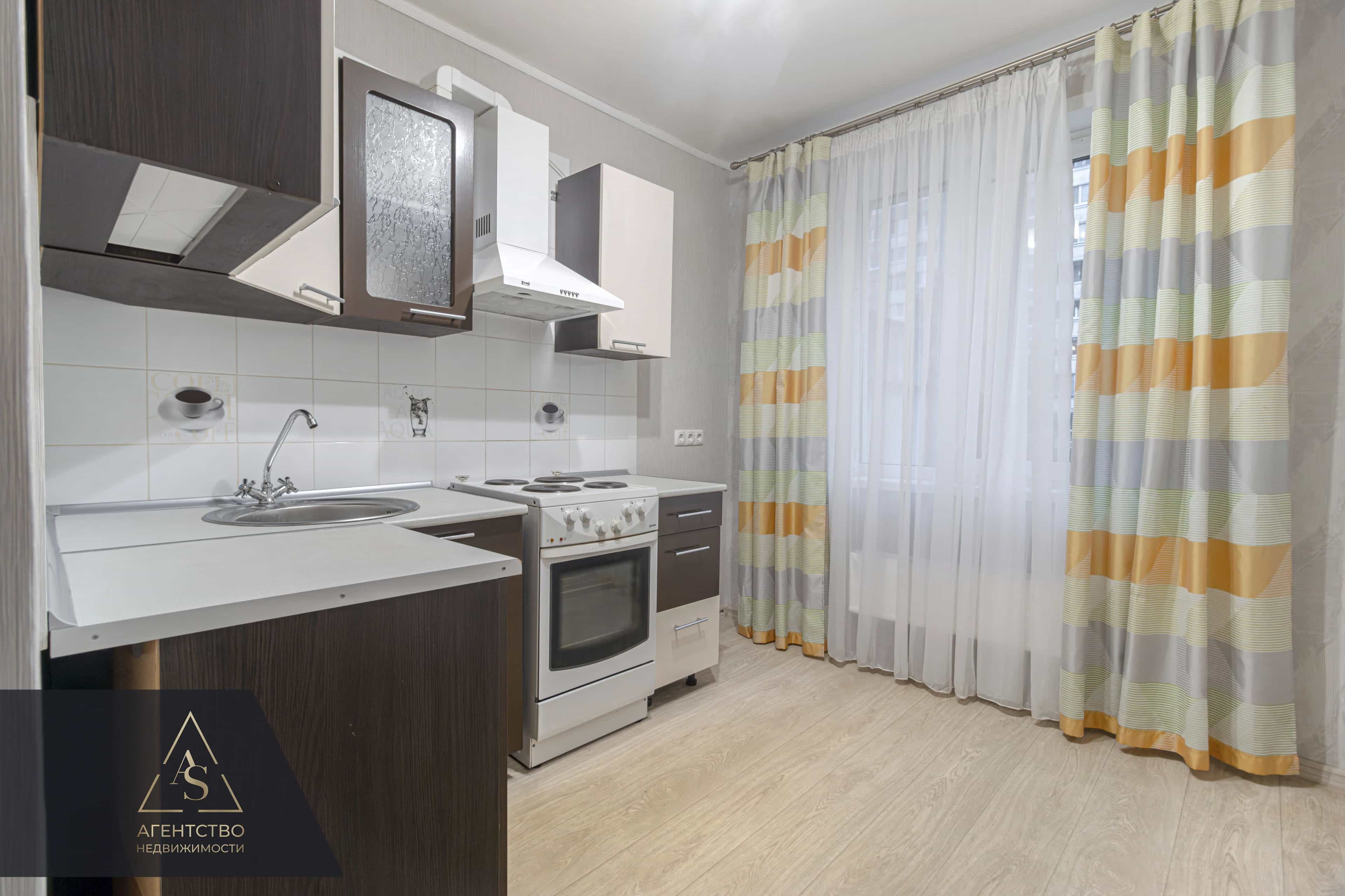 Беларусь, Минск, улица Руссиянова, 13к1, фото 8