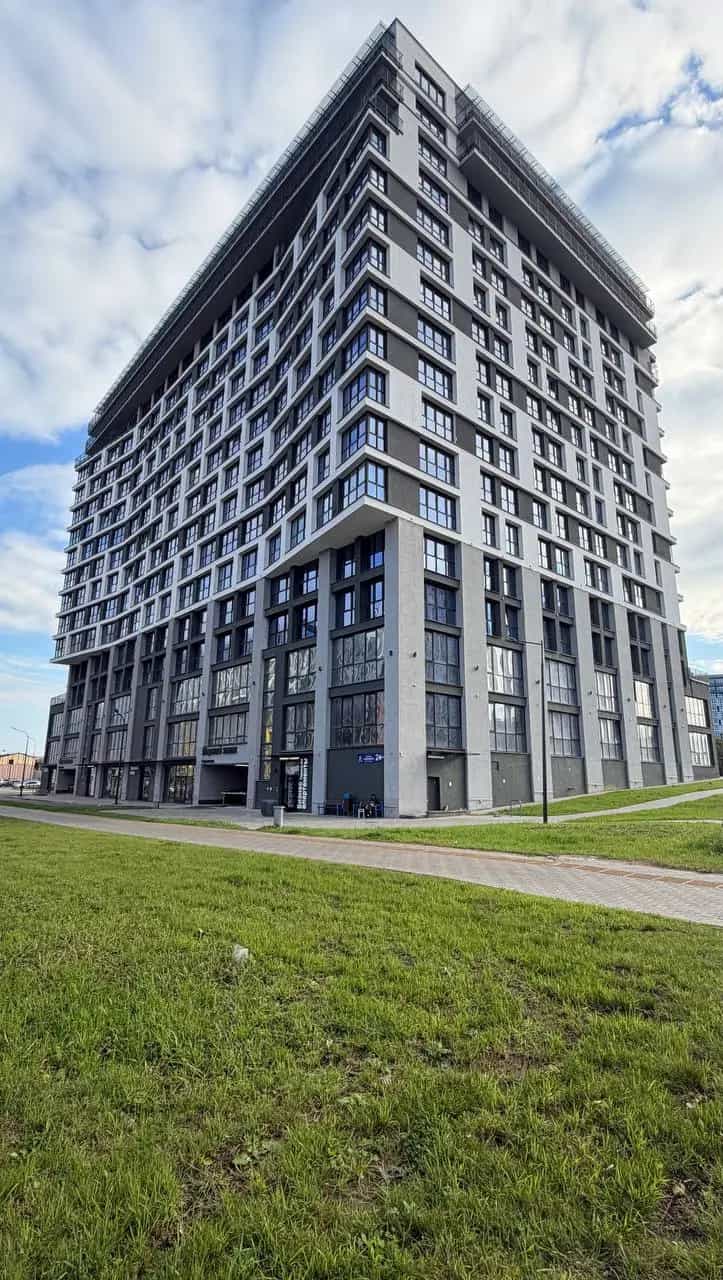 Беларусь, Минск, улица Михаила Савицкого, 24