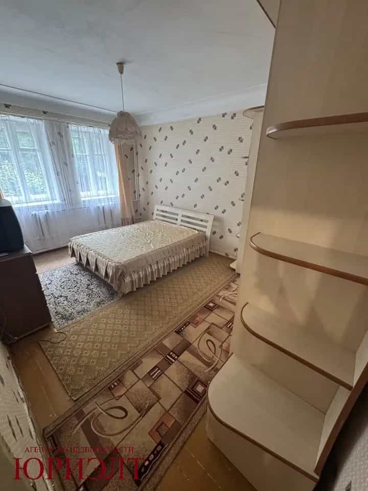 Беларусь, Витебская область, Оршанский район, Барань, Комсомольская улица, 6, фото 3
