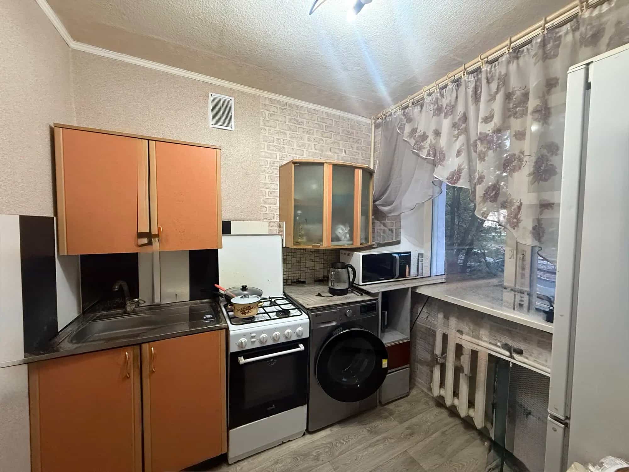 Беларусь, Витебская область, Орша, улица Мира, 41, фото 4