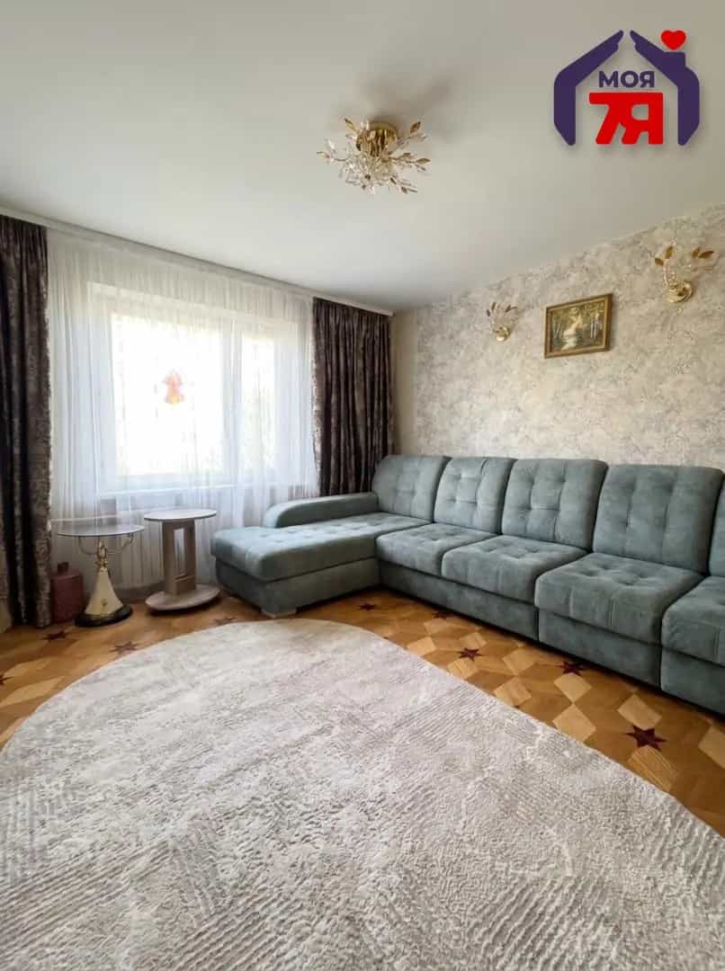 Беларусь, Минская область, Солигорск, улица Ленина, 10Б, фото 4