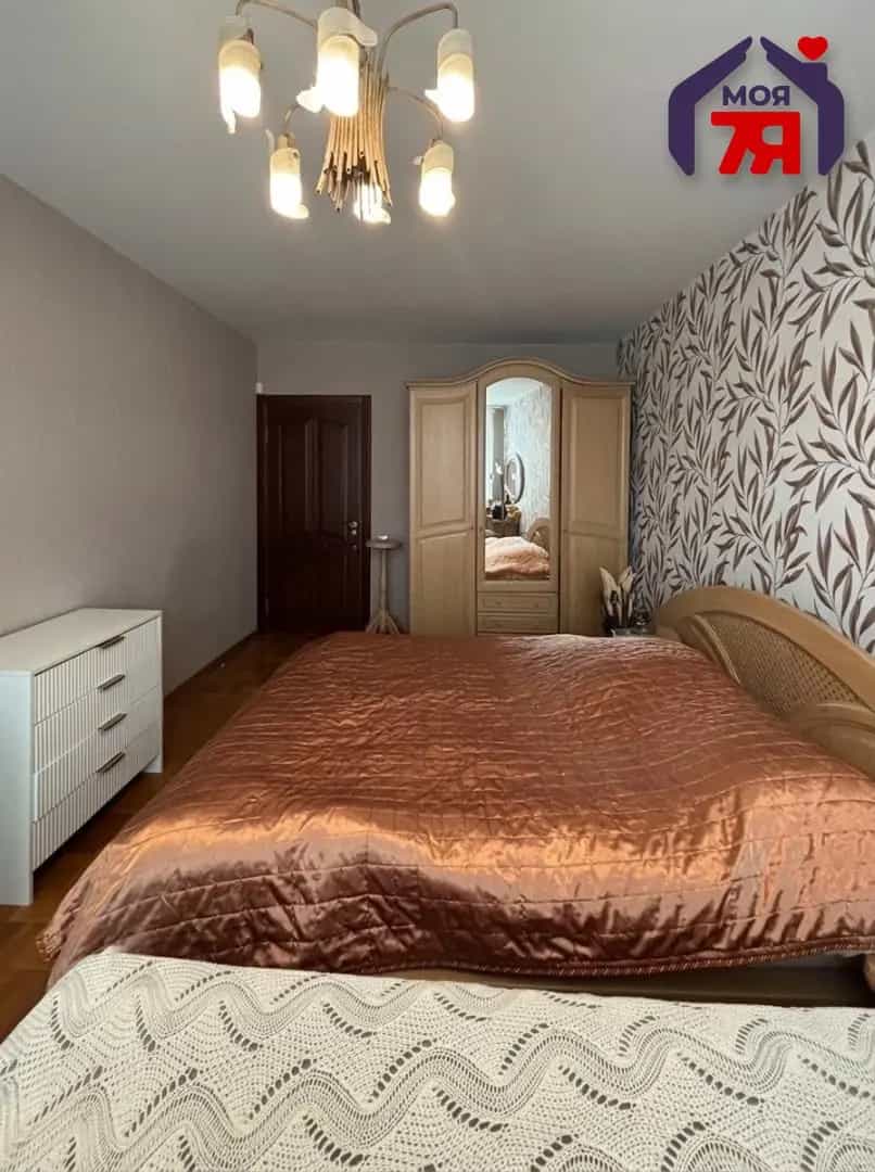 Беларусь, Минская область, Солигорск, улица Ленина, 10Б, фото 9