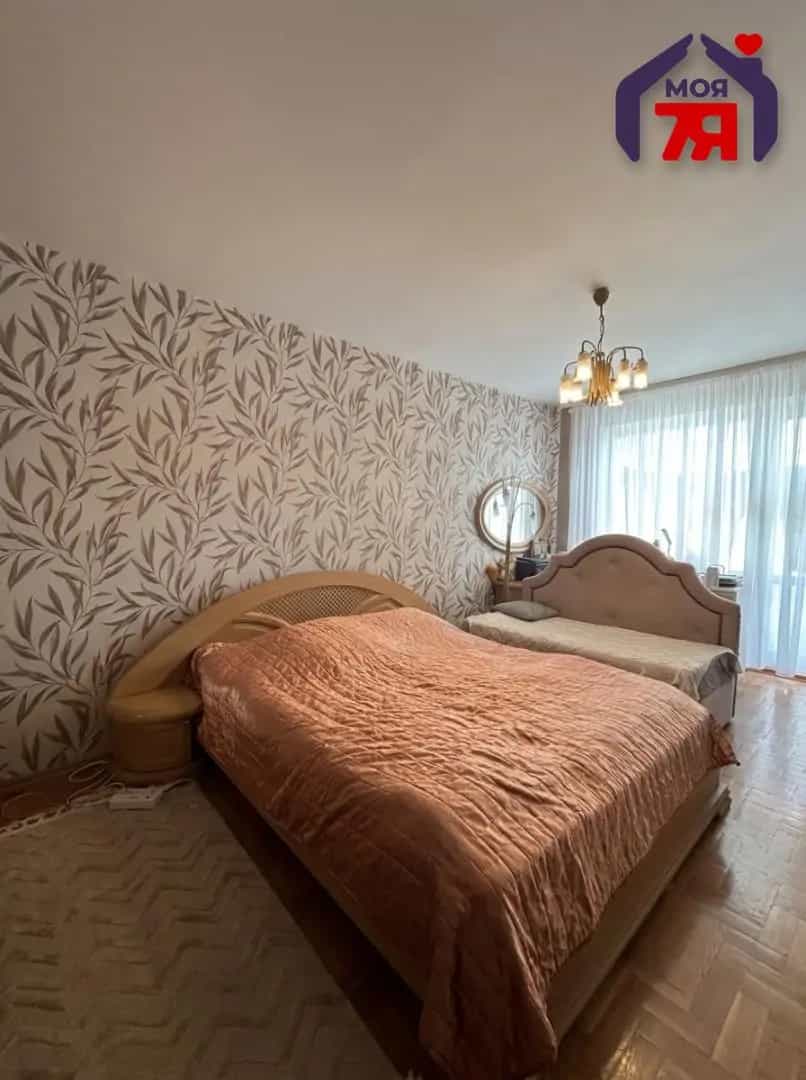 Беларусь, Минская область, Солигорск, улица Ленина, 10Б, фото 12
