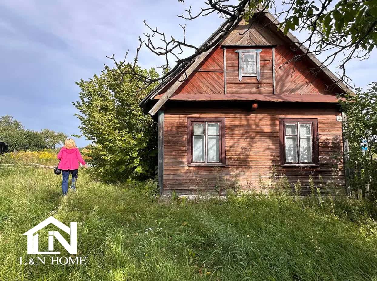 Беларусь, Брестская область, Пружанский район, городской посёлок Шерешево, улица 1 Мая, 1