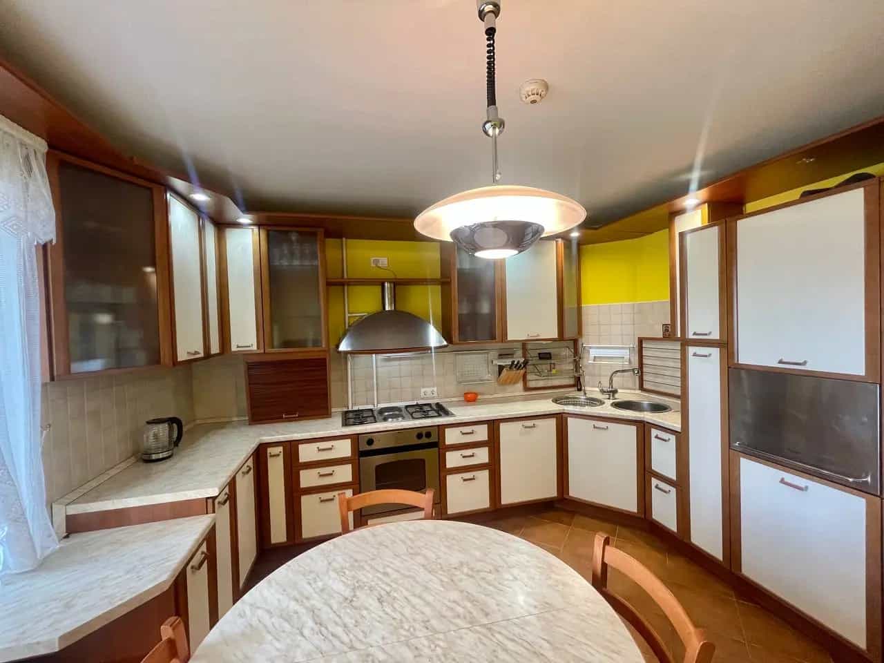Беларусь, Гродно, улица Парижской Коммуны, 9, фото 6