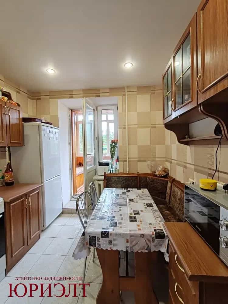 Беларусь, Витебская область, Орша, проспект Текстильщиков, 30А, фото 11