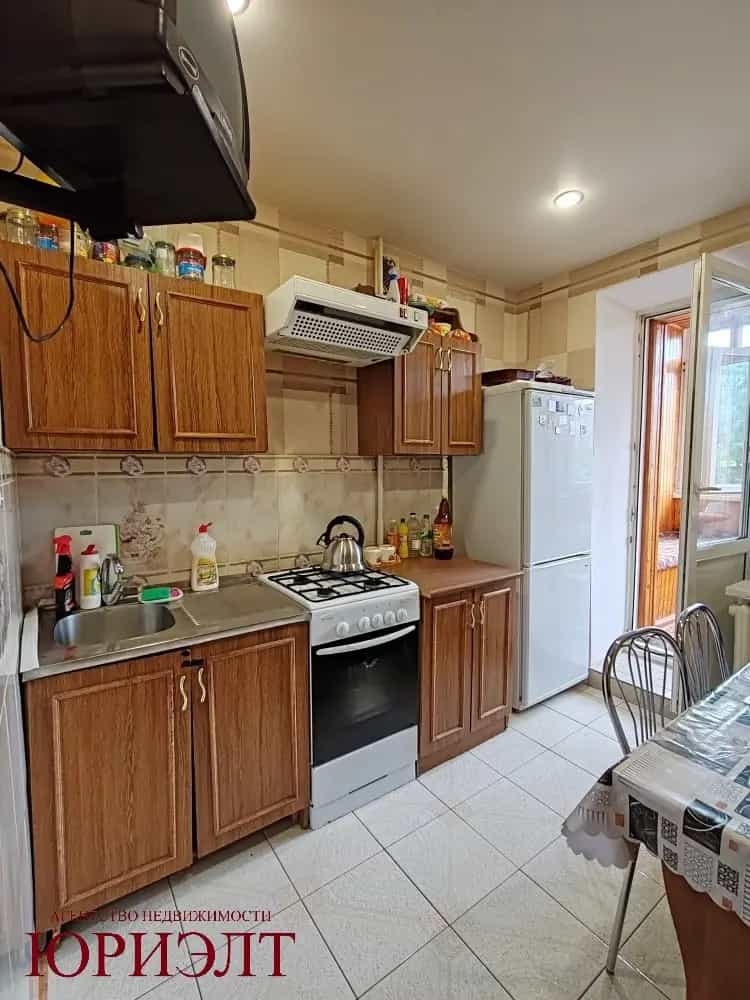Беларусь, Витебская область, Орша, проспект Текстильщиков, 30А, фото 13