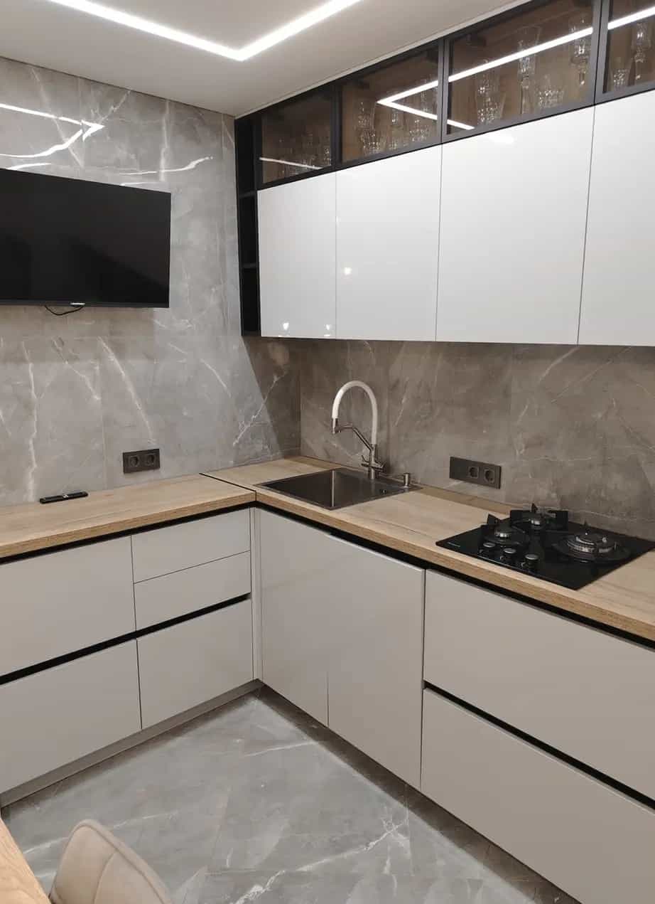 Беларусь, Минск, улица Тикоцкого, 40