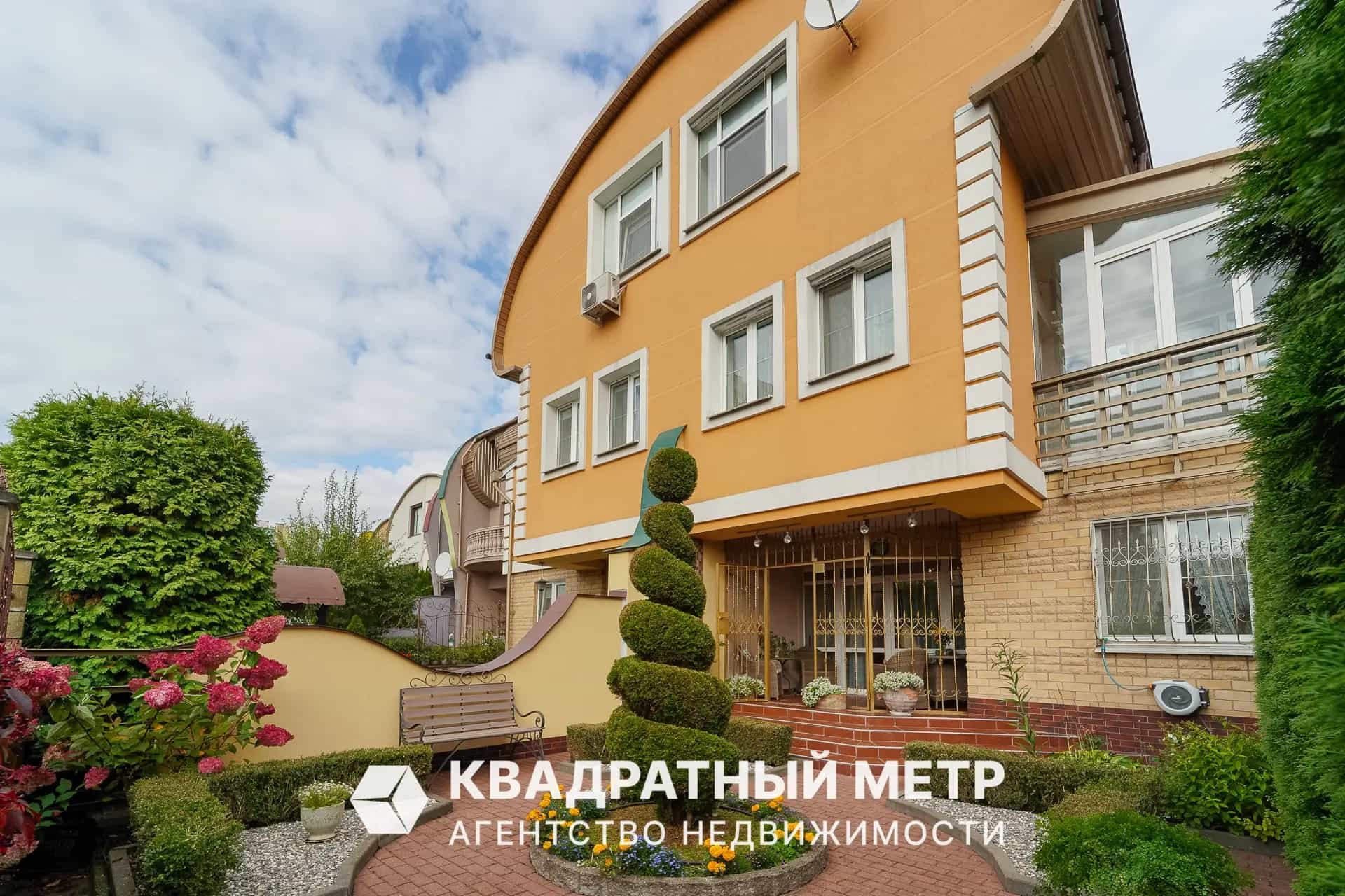Беларусь, Минск, 1-й переулок Тимошенко, 15