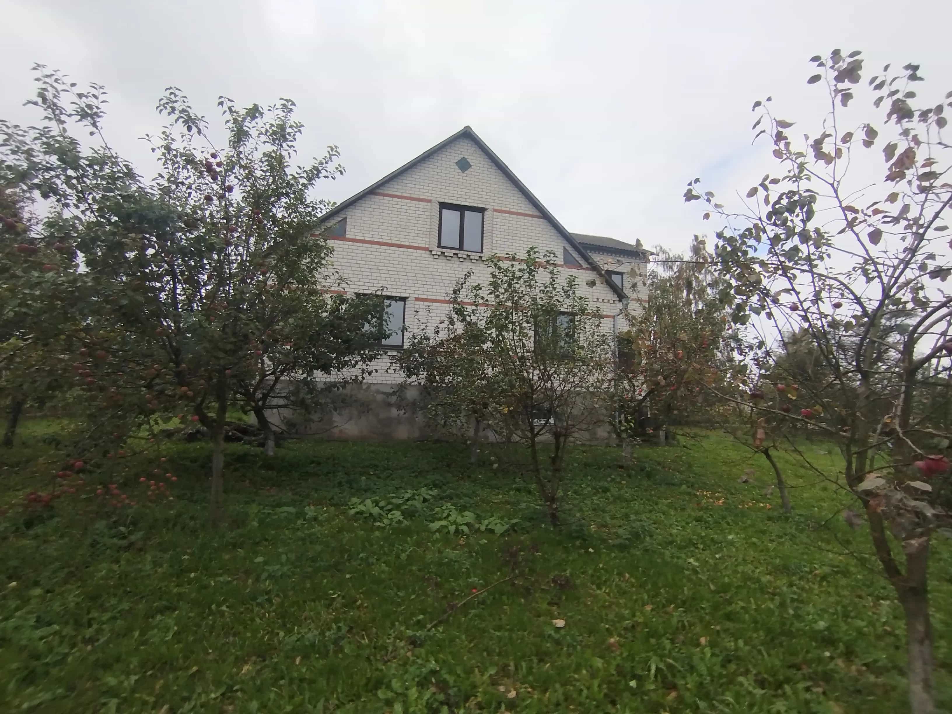 Беларусь, Гродненская область, Вороновский район, городской посёлок Радунь, переулок П.И. Ефремова, 7, фото 3