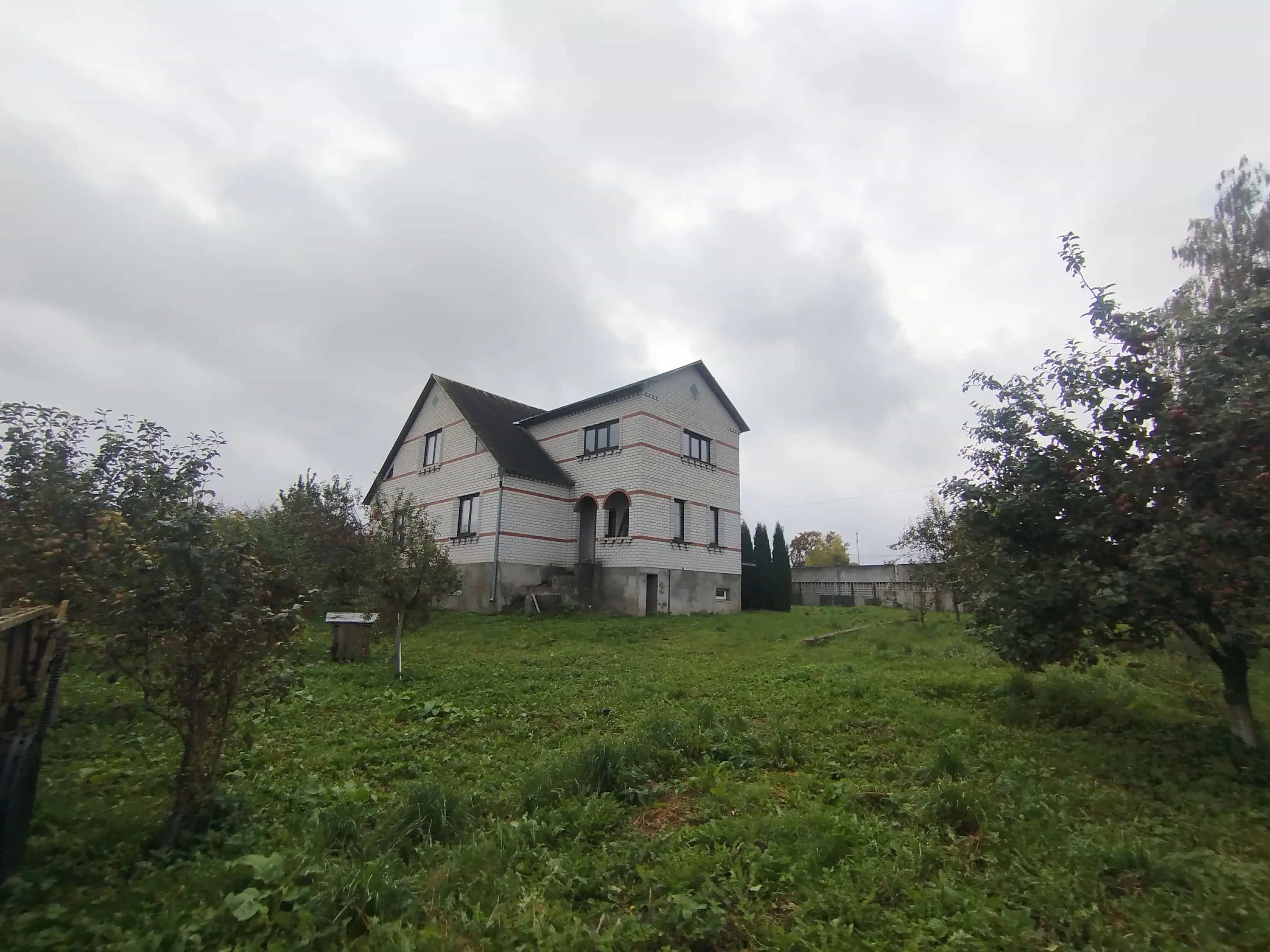 Беларусь, Гродненская область, Вороновский район, городской посёлок Радунь, переулок П.И. Ефремова, 7, фото 6