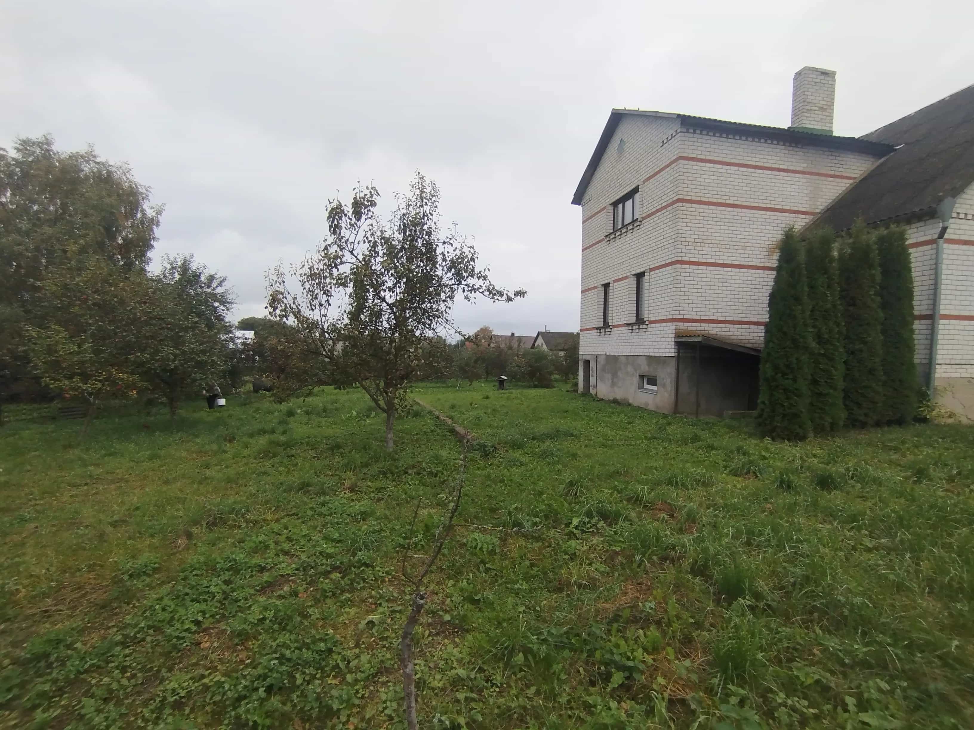Беларусь, Гродненская область, Вороновский район, городской посёлок Радунь, переулок П.И. Ефремова, 7, фото 11
