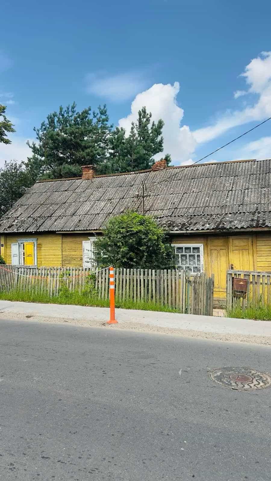 Беларусь, Минская область, Слуцк, улица 1 Августа, 33, фото 2