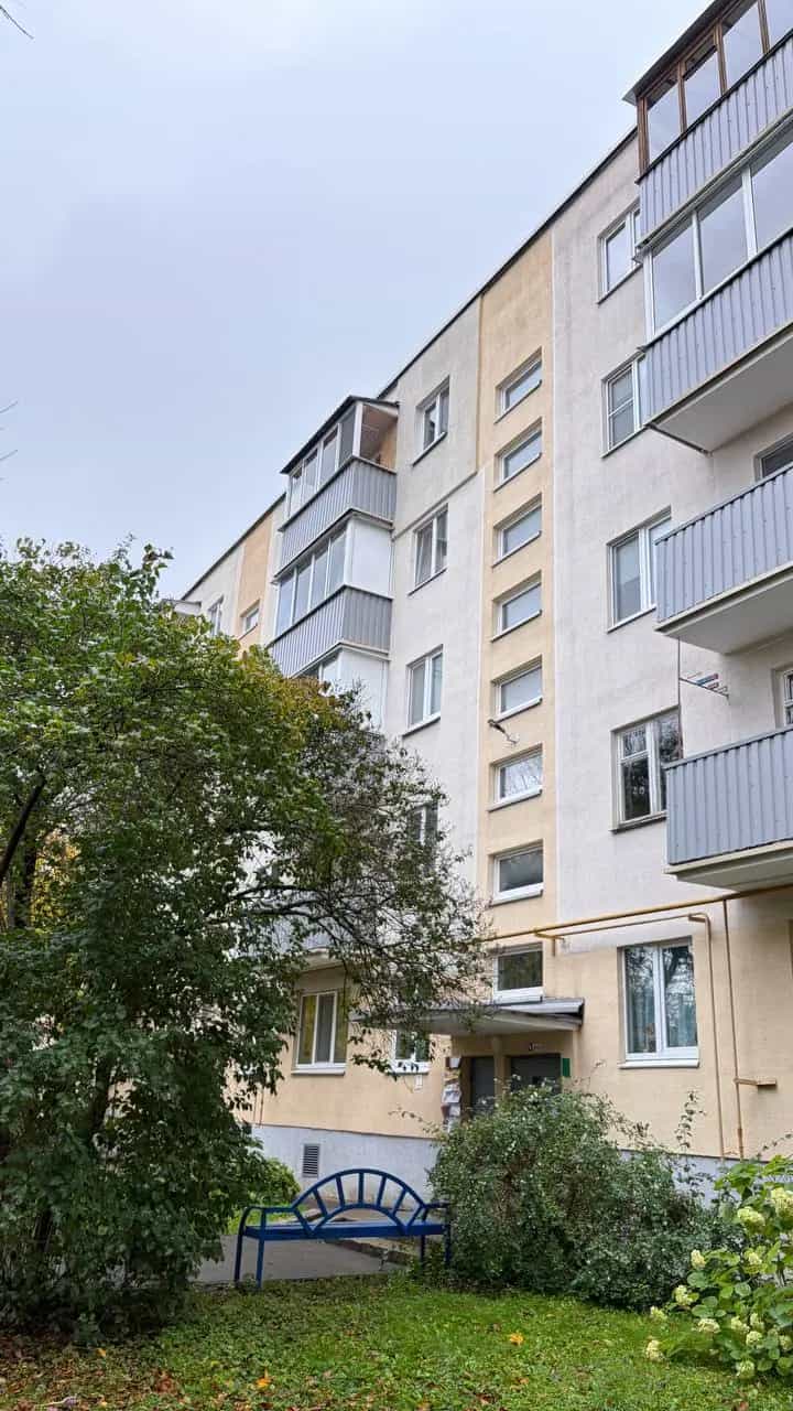 Беларусь, Минск, улица Лили Карастояновой, 35, фото 3