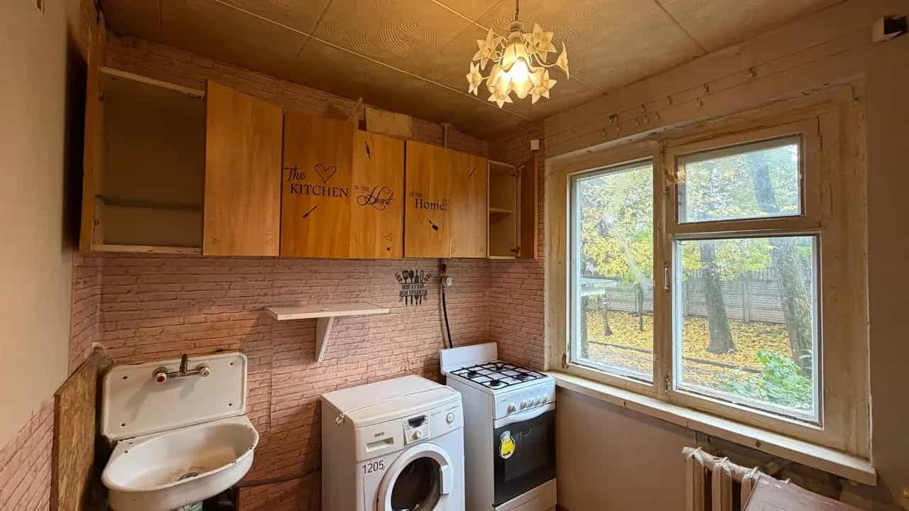 Беларусь, Минск, улица Лили Карастояновой, 35, фото 4